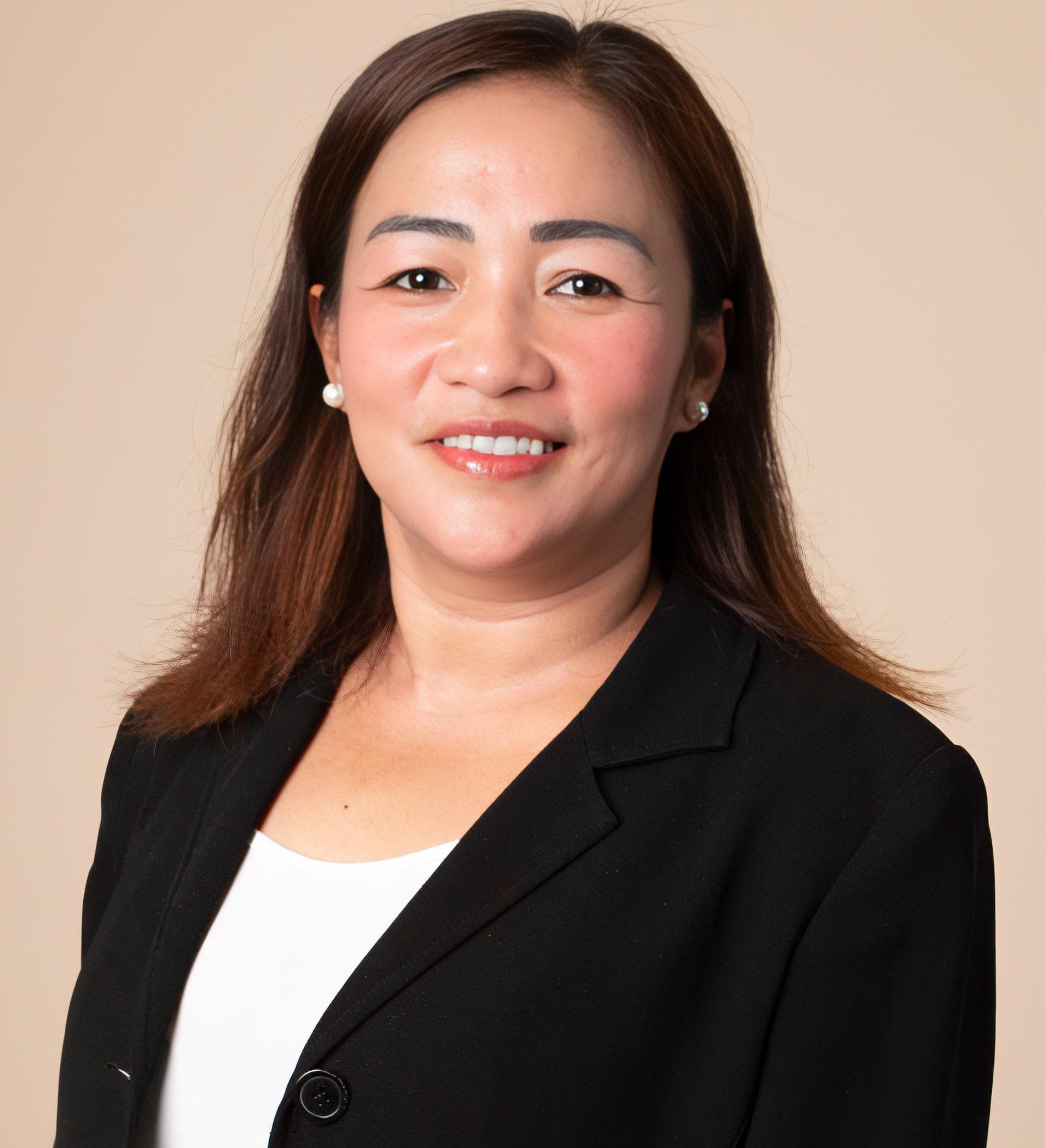 Marivic — Babysitter in Dubai