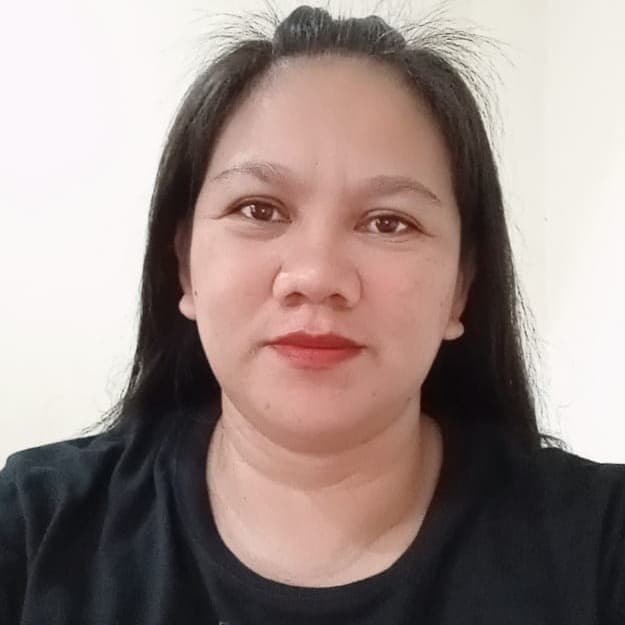 Ruth — Babysitter in Dubai