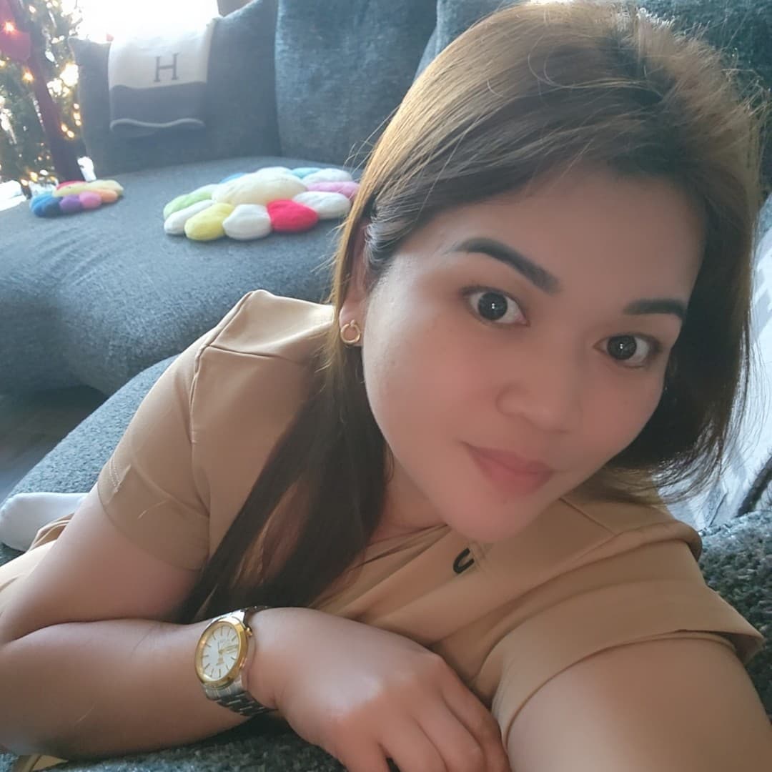 Leslie — Nanny / Caregiver in Dubai
