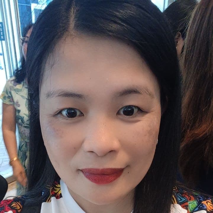Ma Morina — Babysitter in Dubai