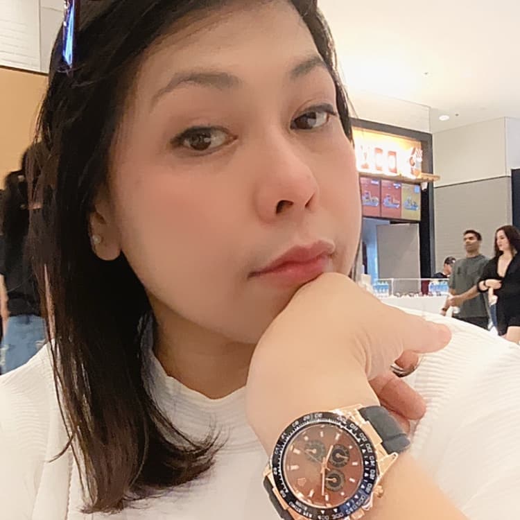 Laili — Babysitter in Dubai