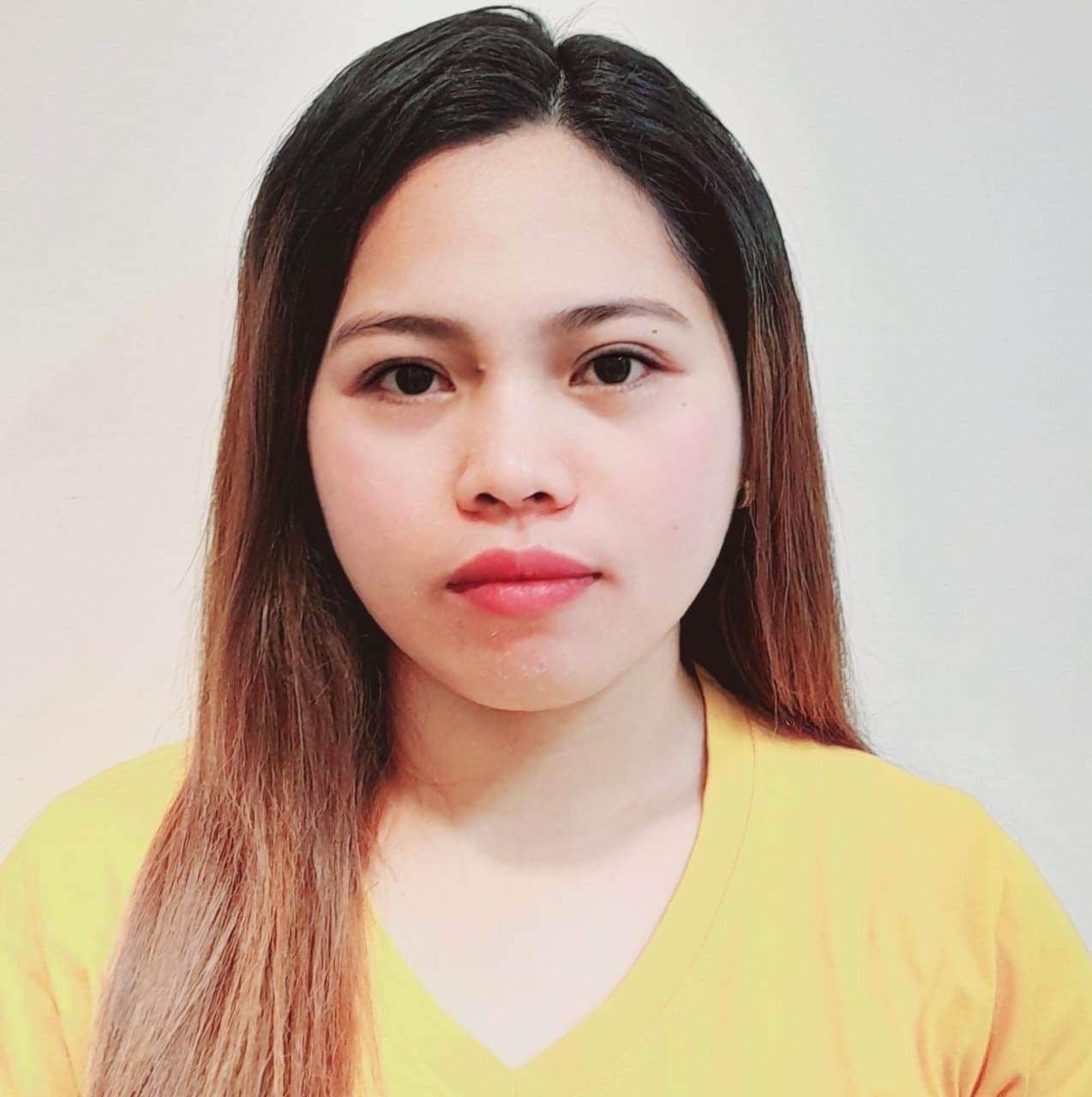 Rosemarie — Babysitter in Dubai