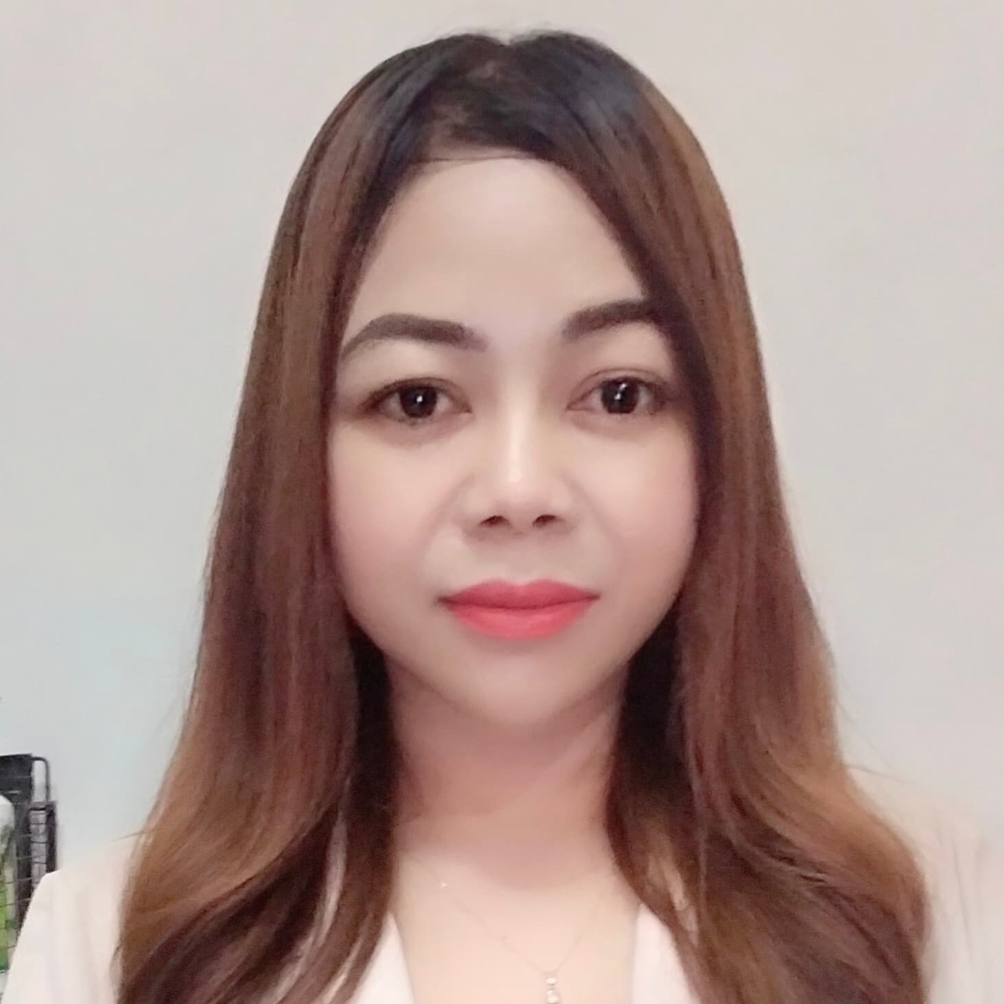 Rindiawati Suganda — Nanny / Maid in Dubai