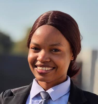 Nobutu — Governess / LSA in Abu Dhabi