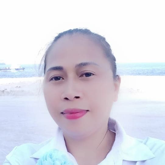 Renita — Babysitter in Dubai