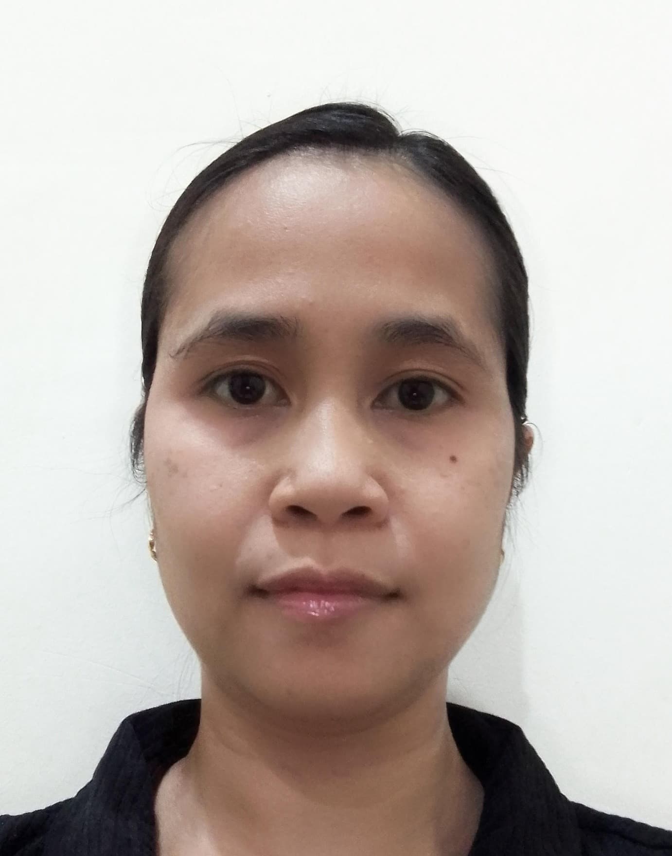 Jeanive — Babysitter in Abu Dhabi