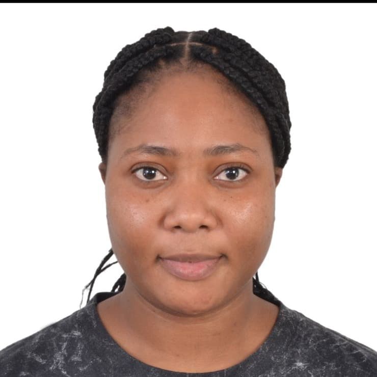 Alberta — Nanny / Maid in Dubai