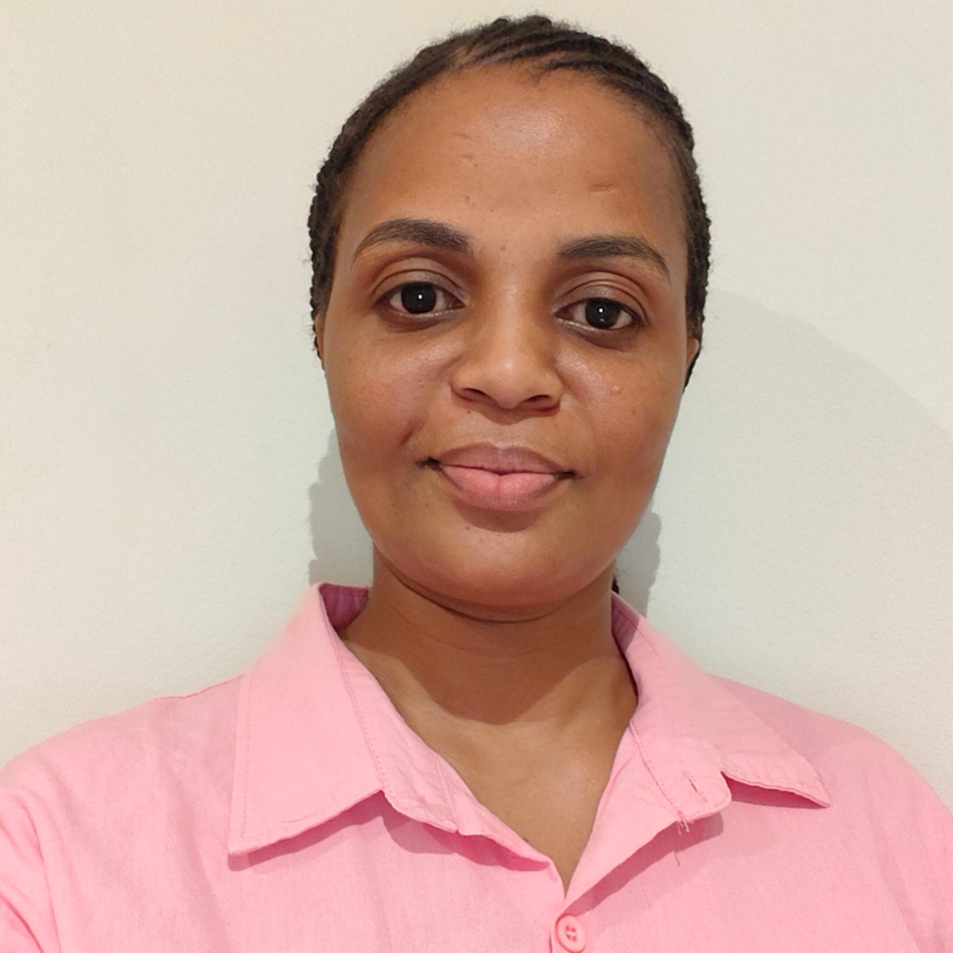 Hendritah — Babysitter in Dubai