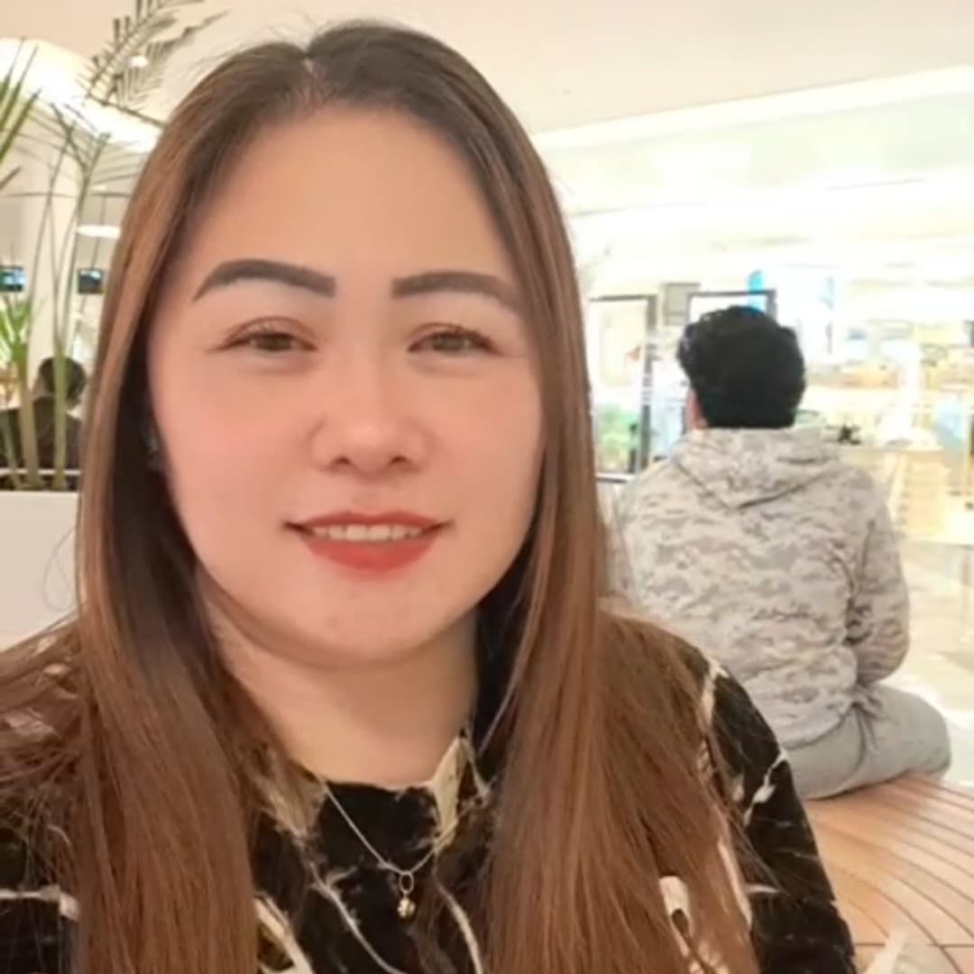 Aya — Babysitter in Dubai